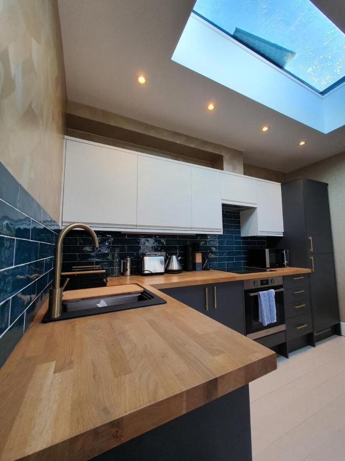 The Loughborough - Elegant, Glamourous Boutique 1 Bed, Central Truro Eksteriør bilde