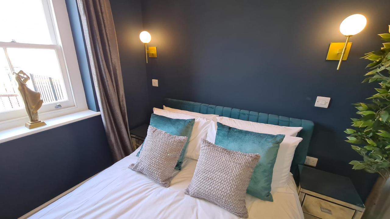 The Loughborough - Elegant, Glamourous Boutique 1 Bed, Central Truro Eksteriør bilde